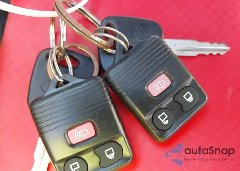 2001 Ford F-150 Harley-Davidson Edition/King Ranch Edition/Lariat/Xlt z USA, uszkodzony, nr VIN 1FTRW07L81KC53689